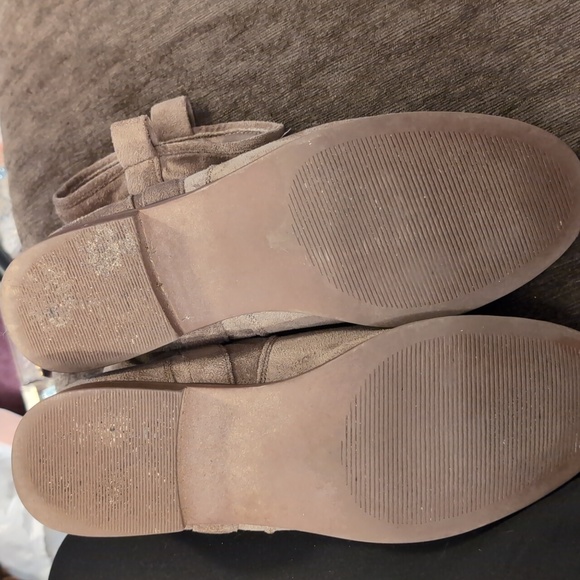 Suede ankle boots - Picture 2 of 3